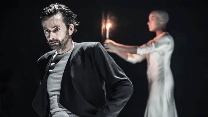 Macbeth - Ảnh 2